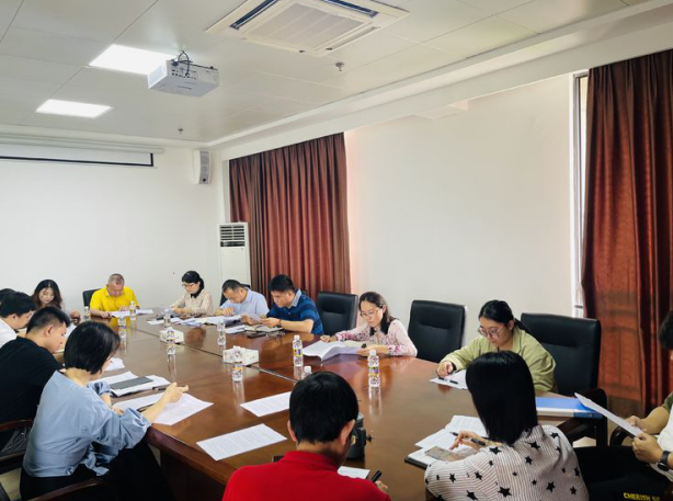 海口市環(huán)境發(fā)展有限公司組織召開2022年政策法規(guī)業(yè)務(wù)能力提升第六次學(xué)習(xí)會(huì)